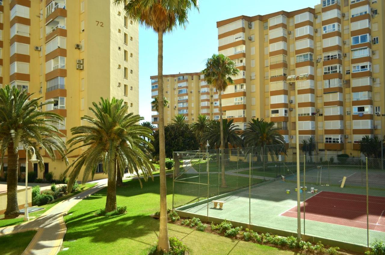 Apartamento Urbanización Centro Internacional Algarrobo Costa Exterior foto