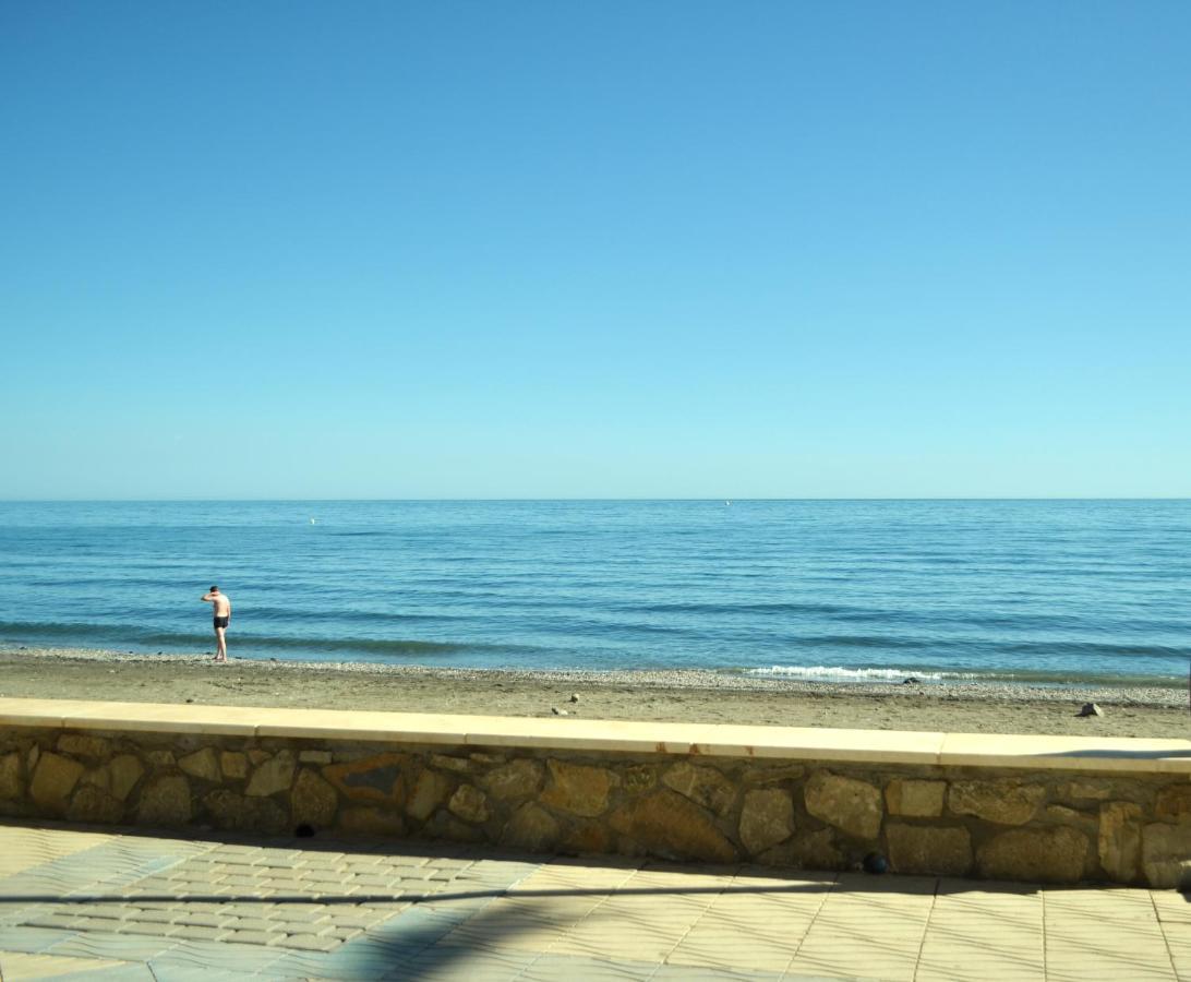 Apartamento Urbanización Centro Internacional Algarrobo Costa Exterior foto